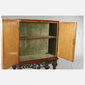 Prächtiger Kabinettschrank