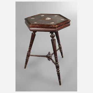 Kleiner Beistelltisch