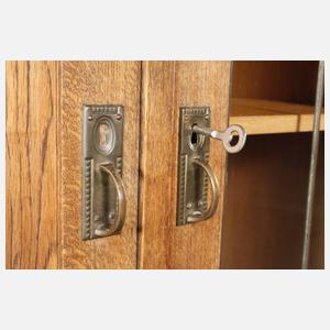 Kleiner Bücherschrank