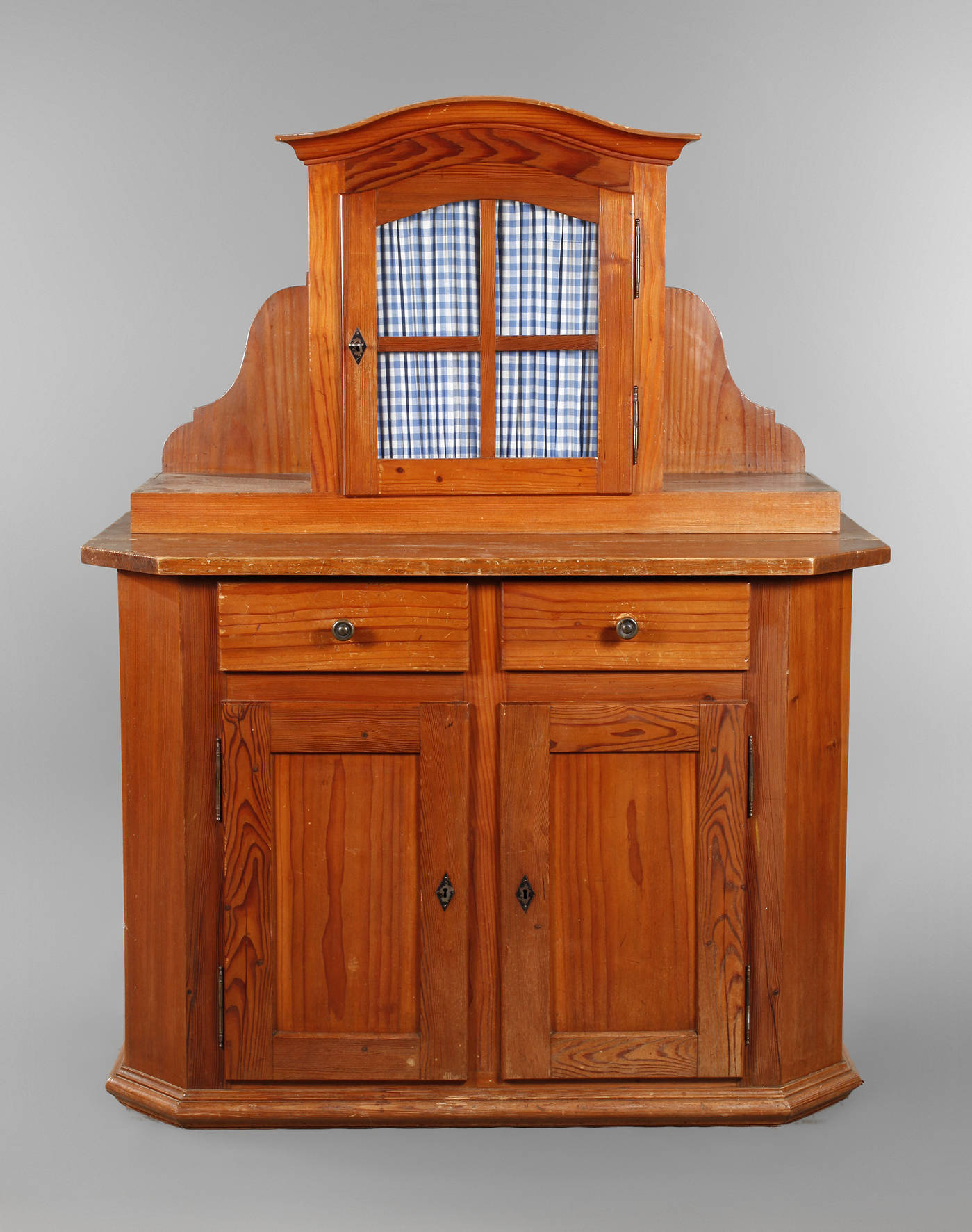 Kleines Küchenbuffet