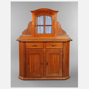 Kleines Küchenbuffet