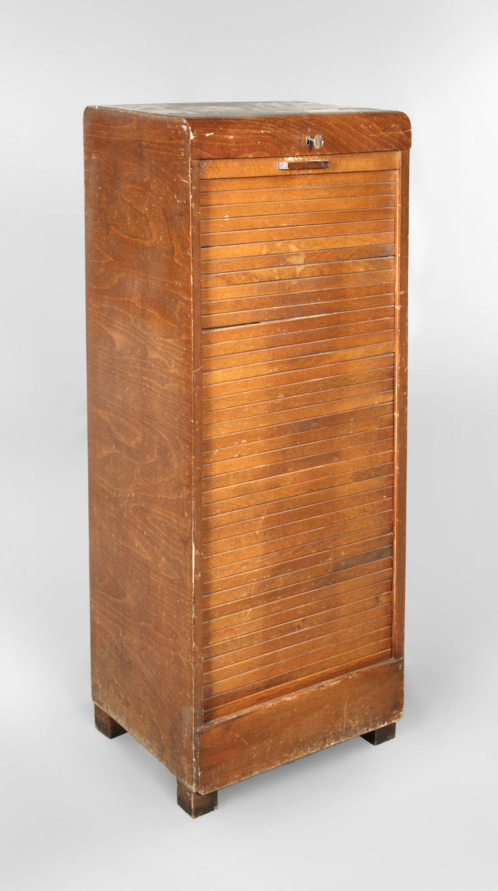 Kleiner Aktenrollschrank