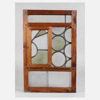 Fenster mit Butzenscheiben111