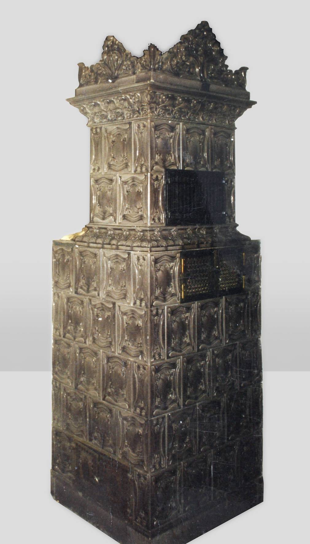 Kachelofen Jugendstil