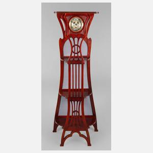 Regaletagere mit Uhr