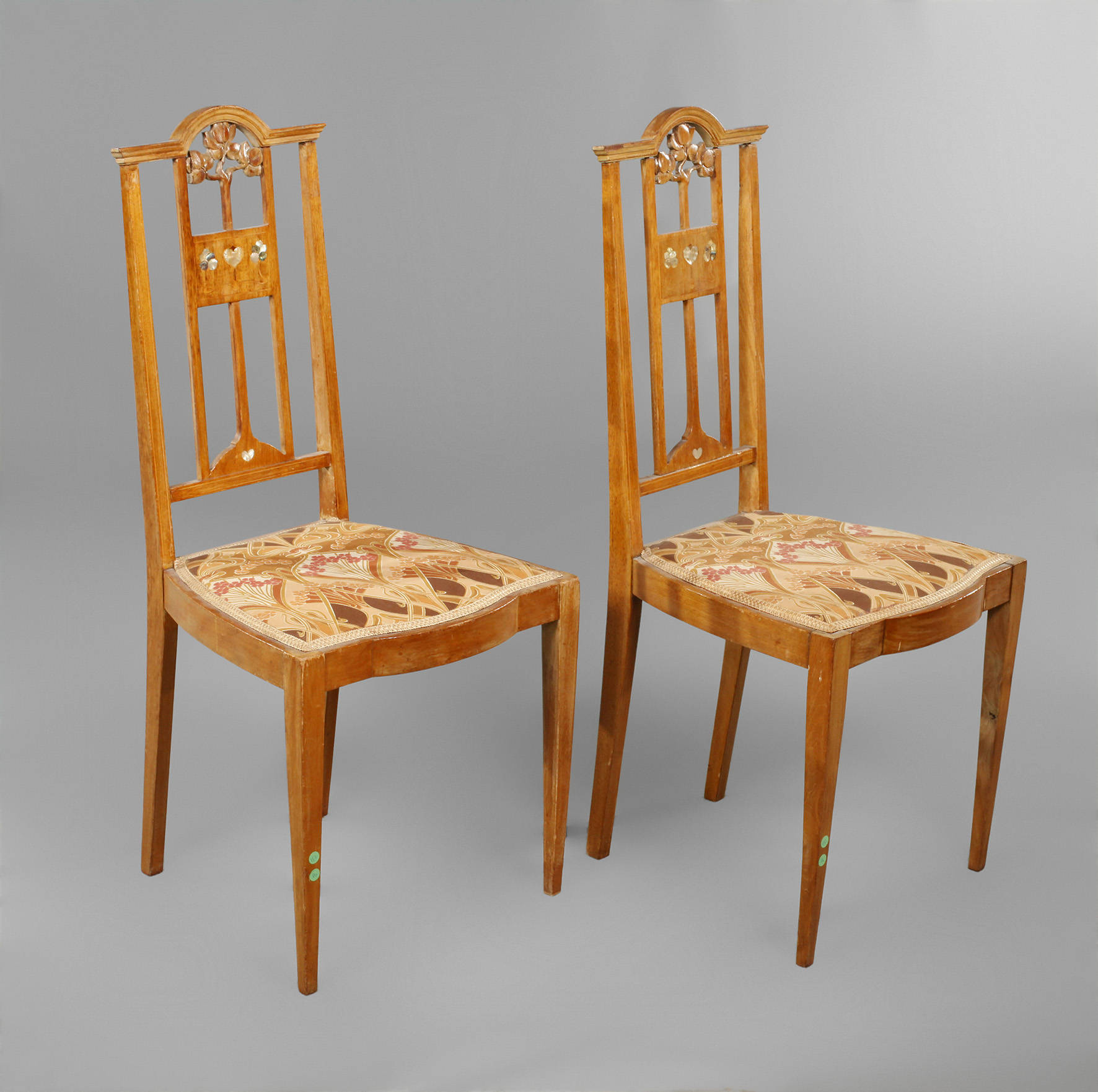 Zwei Stühle aus dem Besitz von Elton John