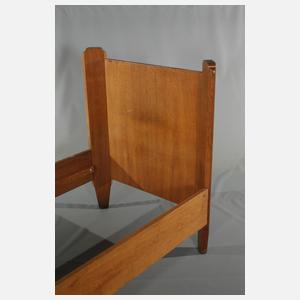 Bett Henry van de Velde