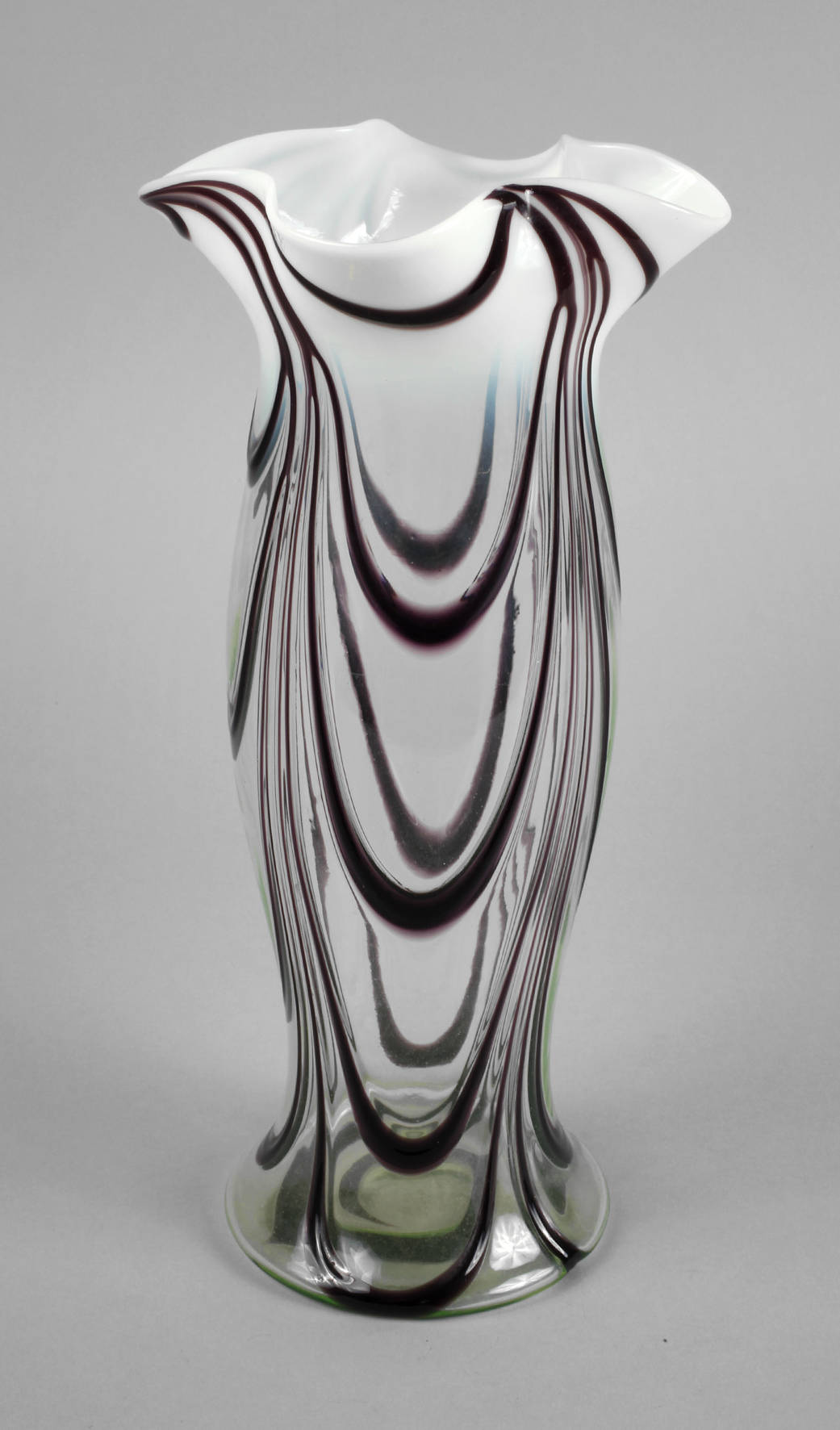 Große Jugendstilvase