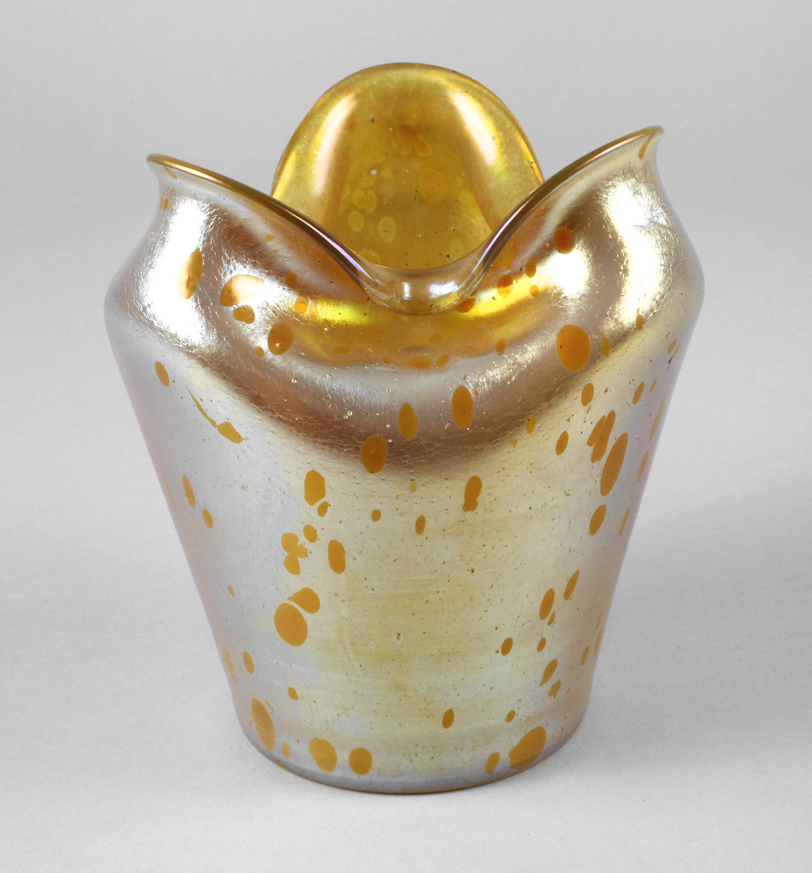 Loetz Wwe. Vase ”Asträa”