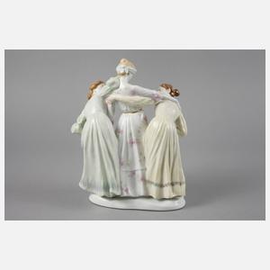 Meissen ”Drei Mädchen, Blinde Kuh spielend”
