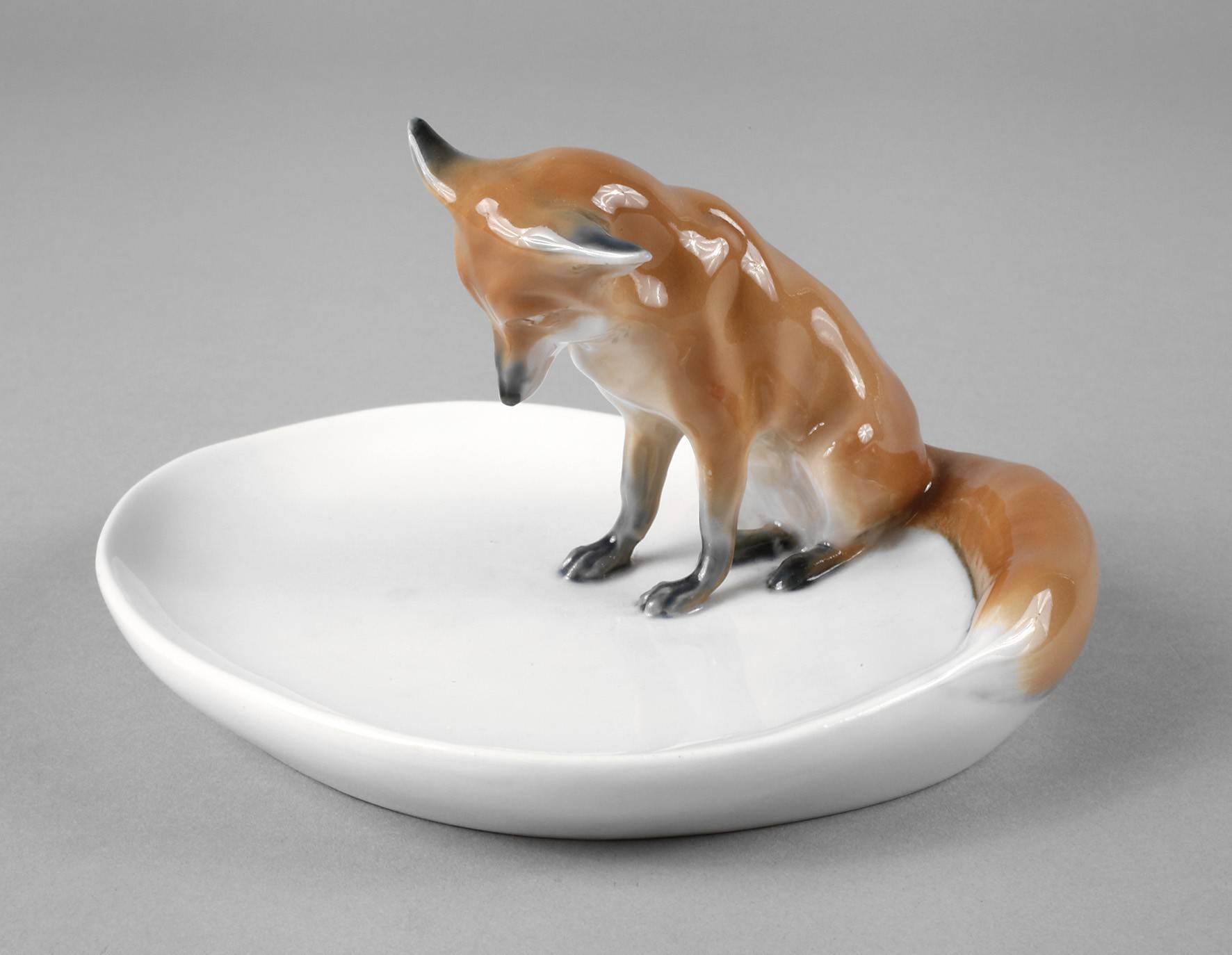 Meissen ”Fuchs auf Schale”