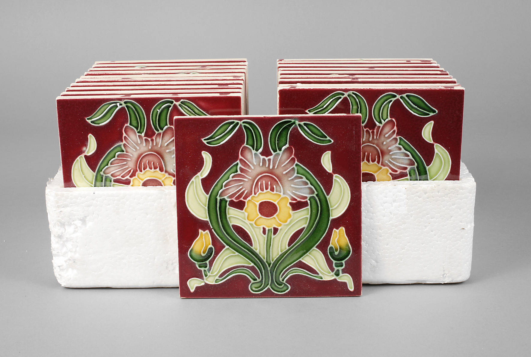 Zwanzig Jugendstilfliesen