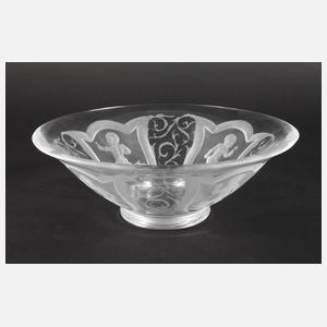 Schale mit Puttenmotiv