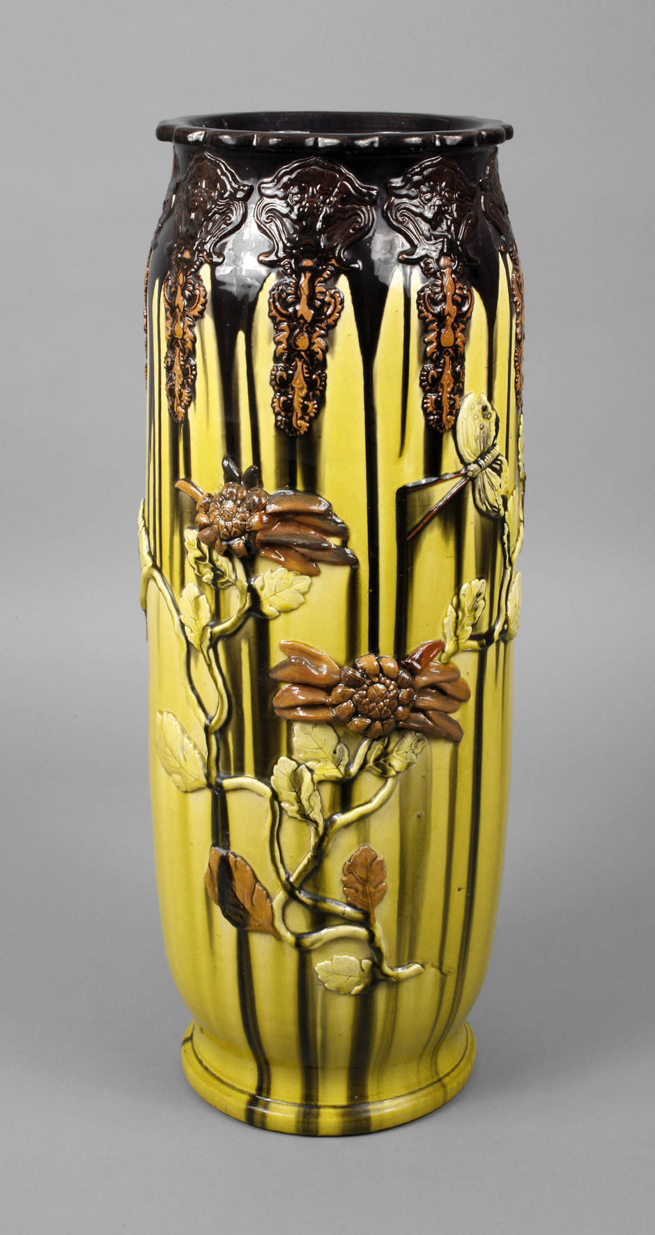 Große Bodenvase