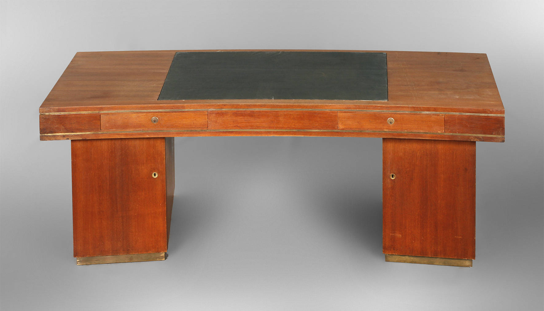 Großer Schreibtisch Italien