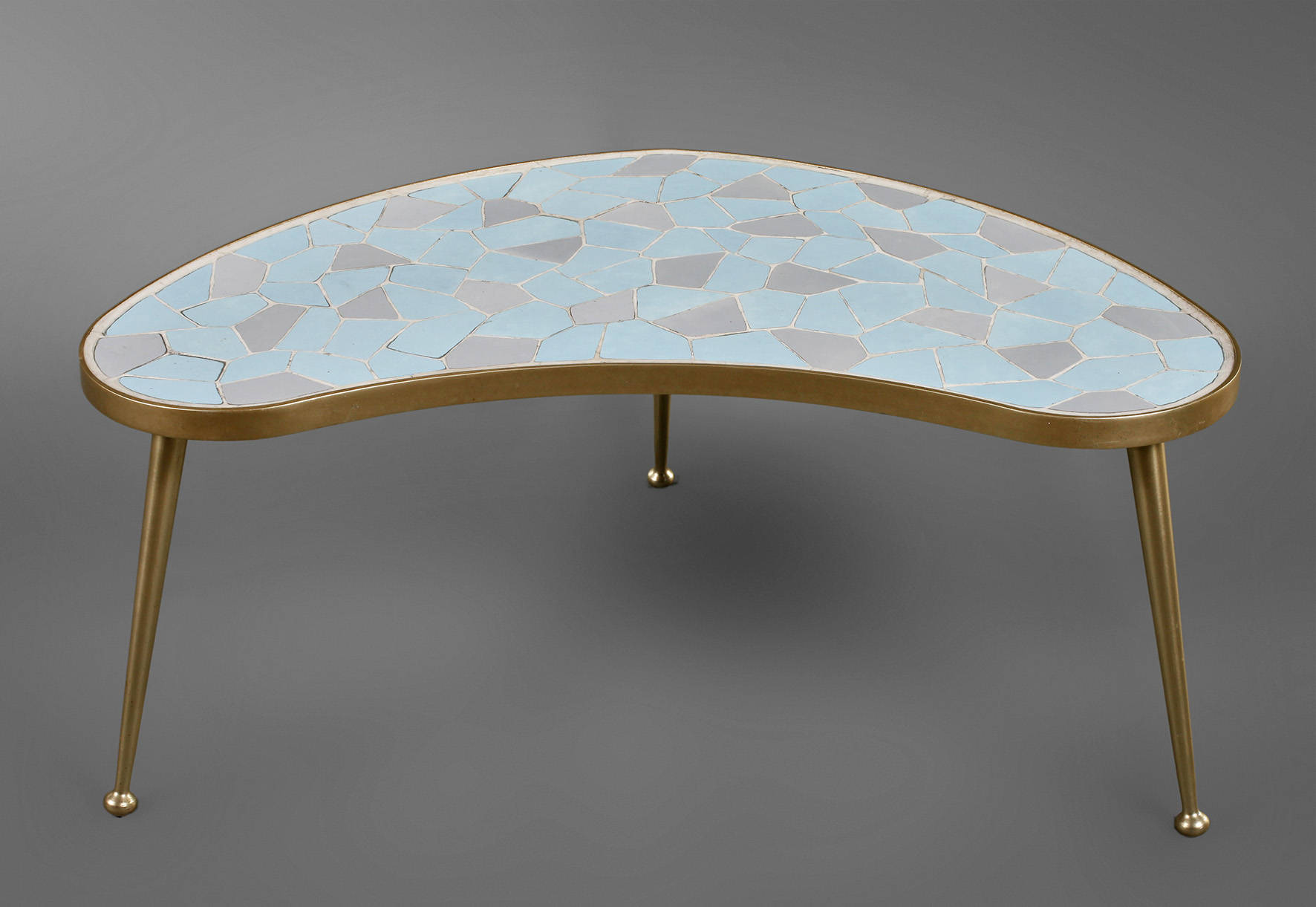 Kleiner Mosaik-Nierentisch