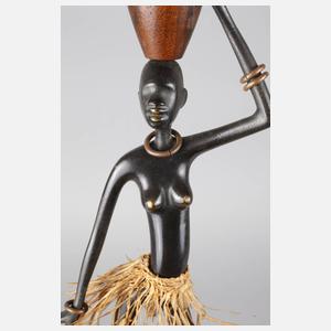 Richard Rohatsch Afrikanerin als Kerzenleuchter