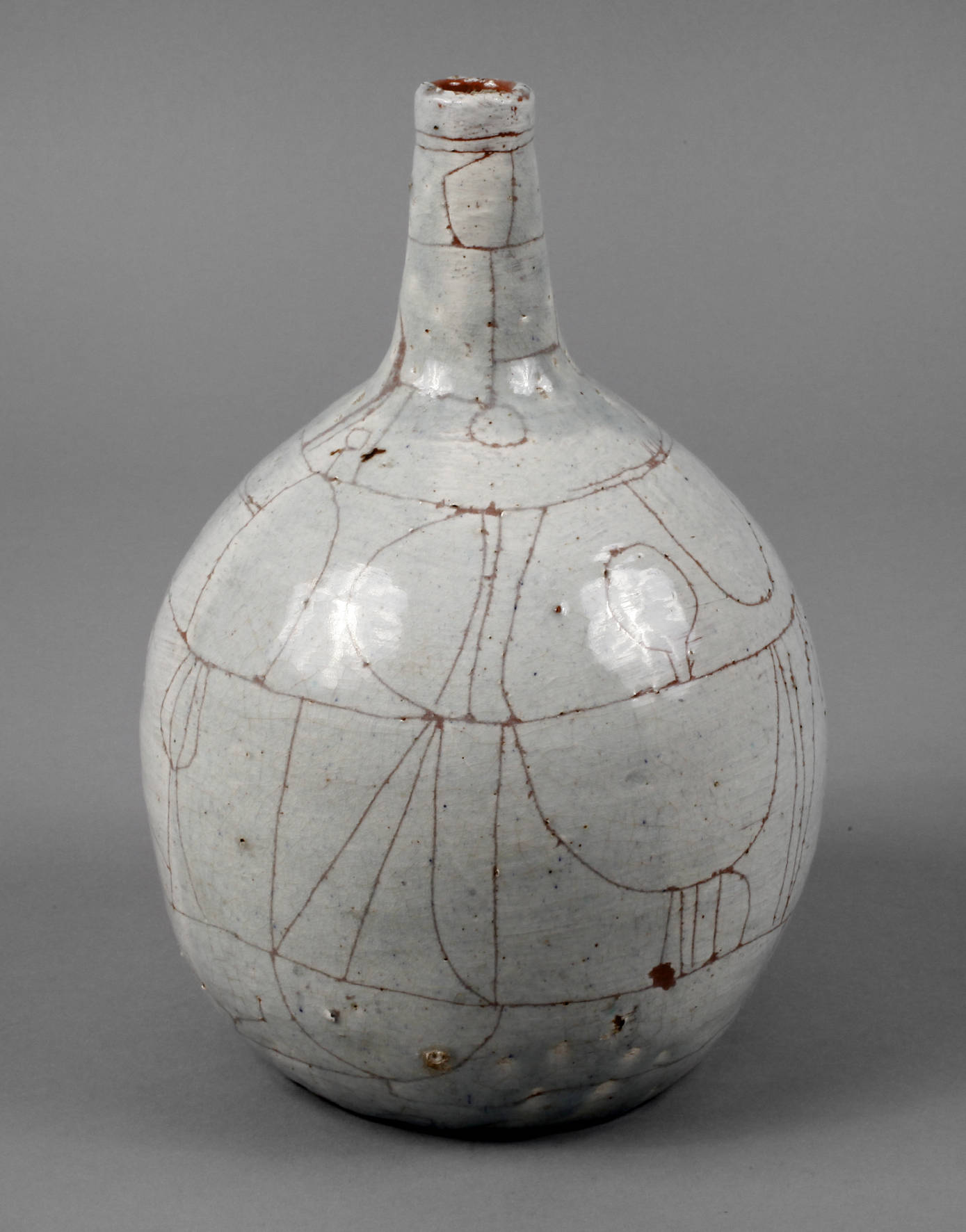 Keulenvase mit Ritzdekor