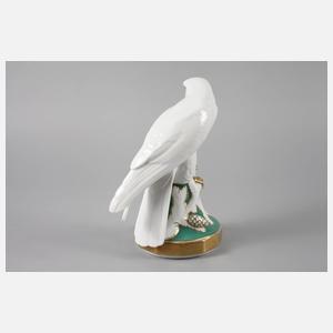 Gräf & Krippner”Greifvogel auf Baumstumpf”