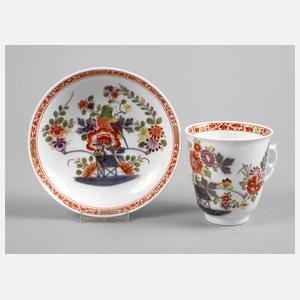 Meissen Bechertasse und Untertasse Kakiemondekor