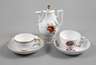 Meissen Kännchen und zwei Tassen Klassizismus
