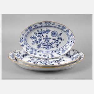 Meissen drei große Vorlegeplatten ”Zwiebelmuster”