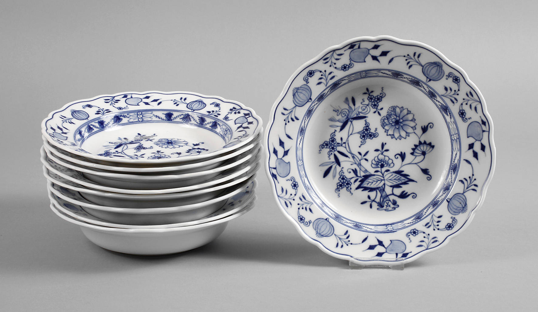 Meissen Konvolut Suppenteller ”Zwiebelmuster”