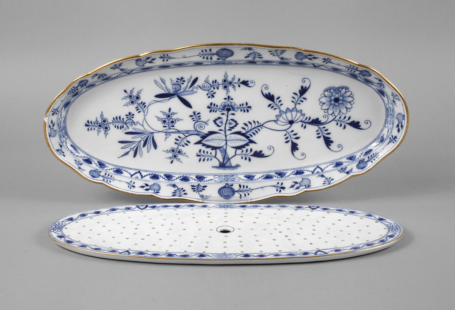 Meissen Spargelplatte ”Zwiebelmuster”