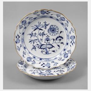 Meissen zwei Beilagenschalen ”Zwiebelmuster”