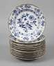 Meissen zwölf Speiseteller ”Zwiebelmuster”