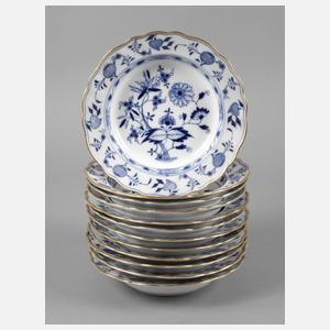 Meissen zwölf Suppenteller ”Zwiebelmuster”