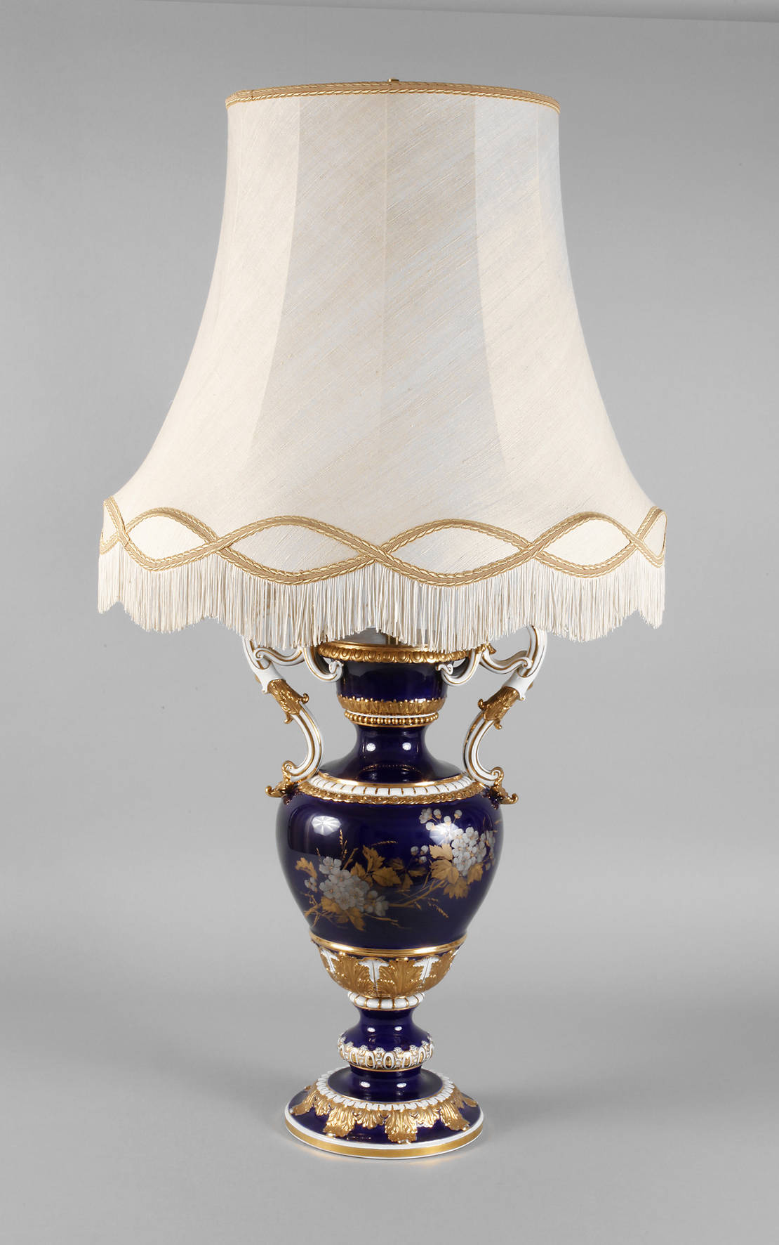 Meissen große Prunkvase als Lampenfuß
