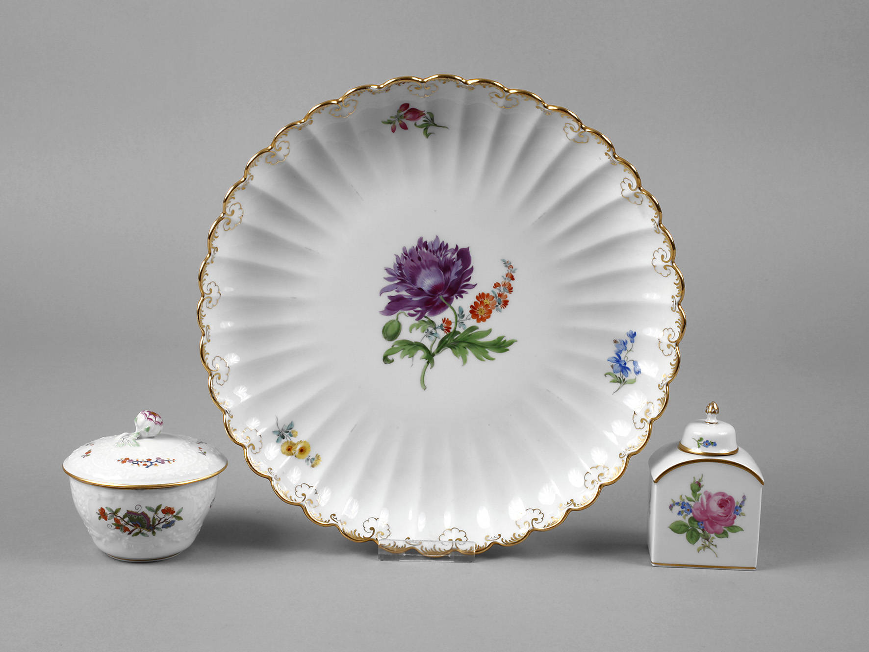 Meissen drei Teile Blumenmalerei