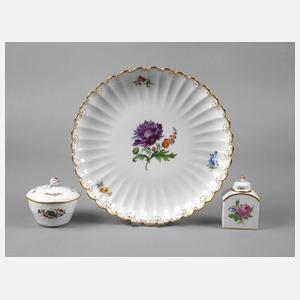 Meissen drei Teile Blumenmalerei