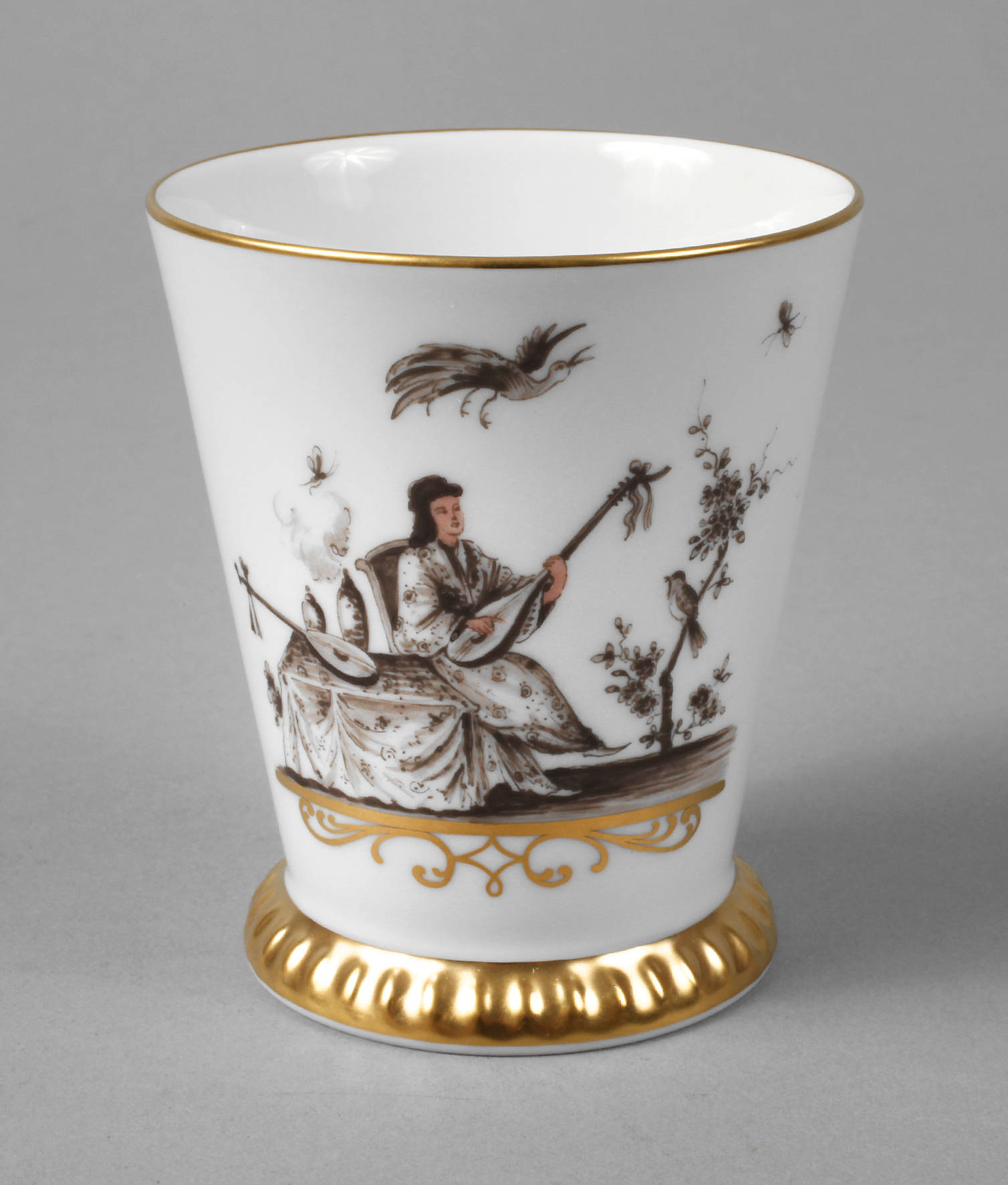 Meissen Jubiläumsbecher ”Chinoiserien nach Höroldt”