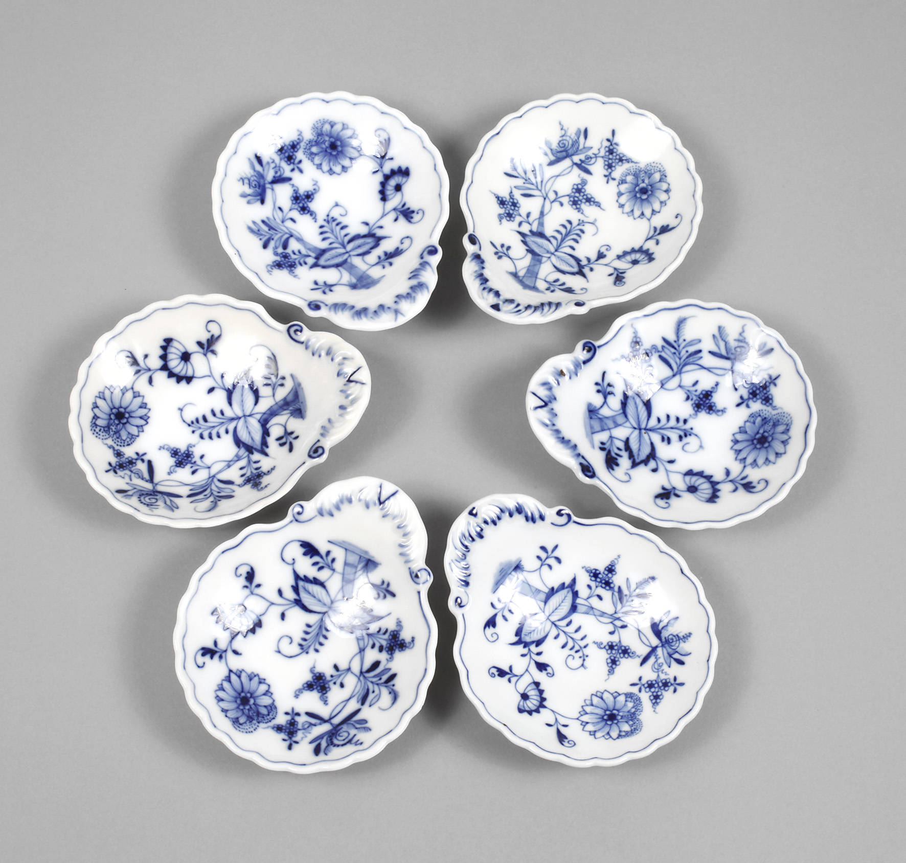 Meissen Teichert sechs Muschelschalen ”Zwiebelmuster”