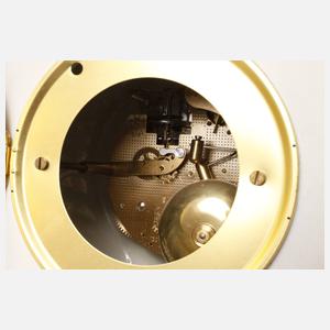 Kaminuhr mit Beistellern