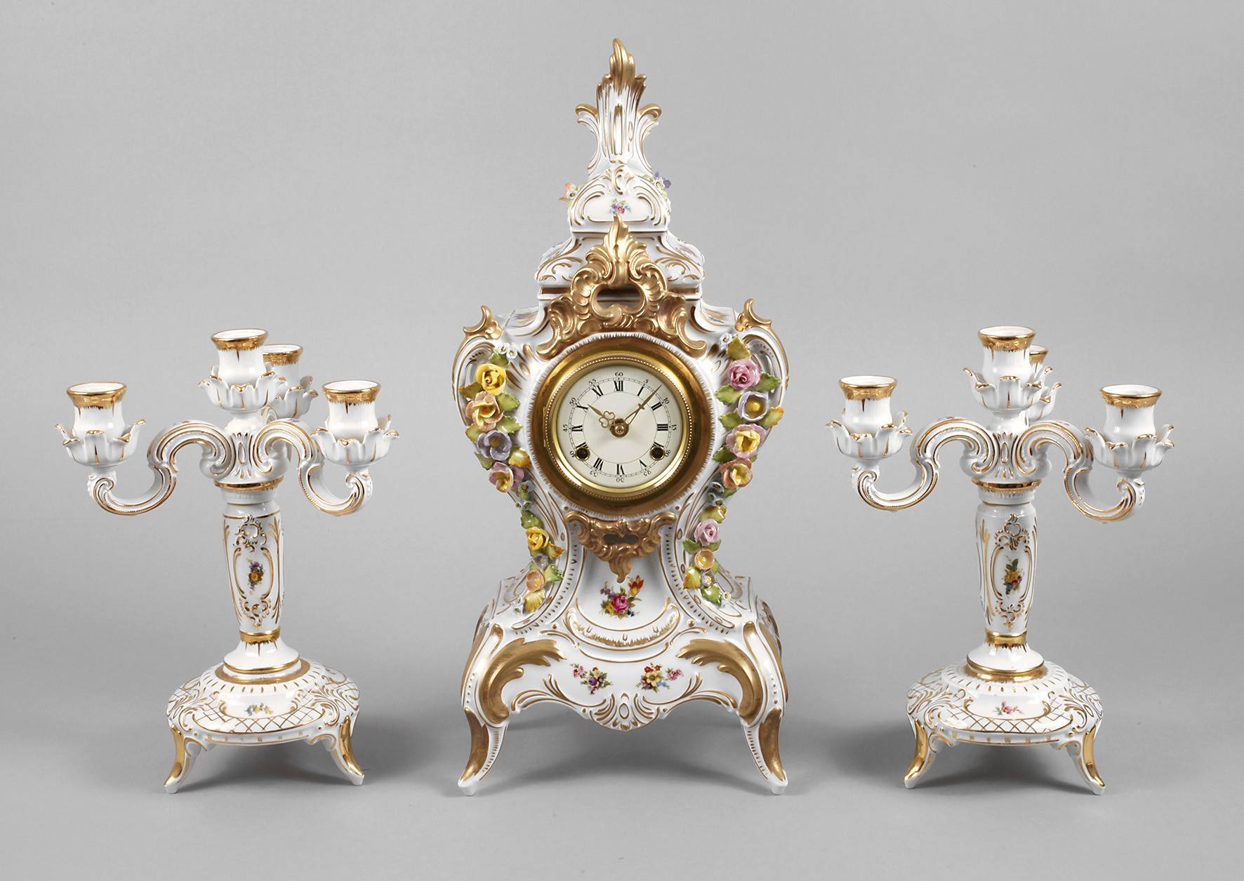 Kaminuhr mit Beistellern