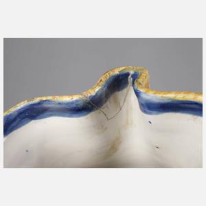 Drei Weinkrüge Majolika