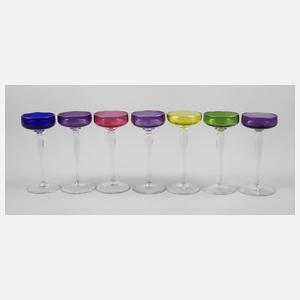 Sieben Likörgläser