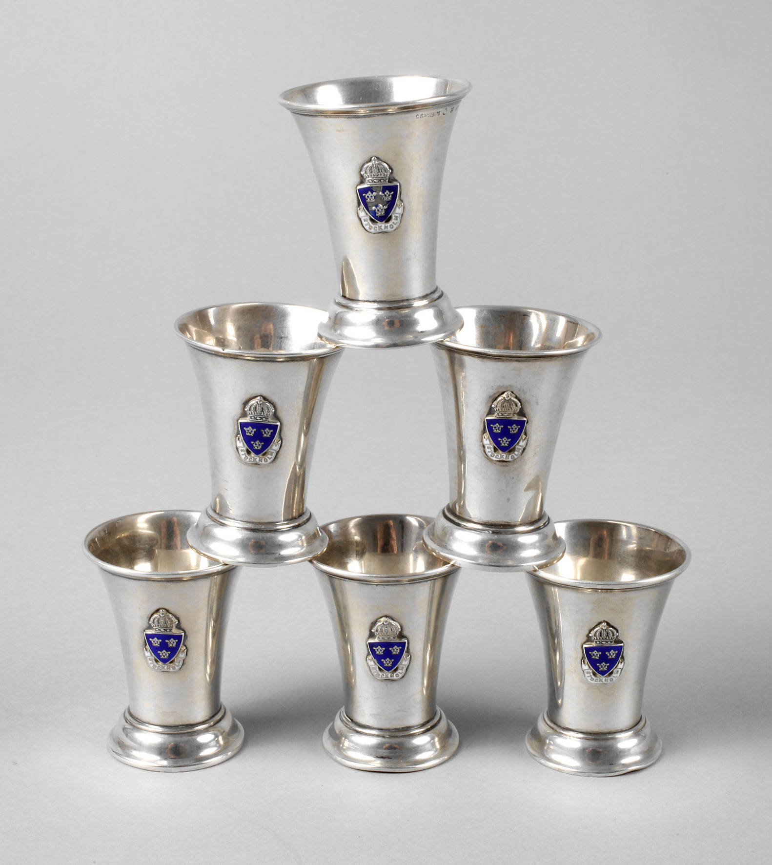 Sechs Silberbecher Stockholm