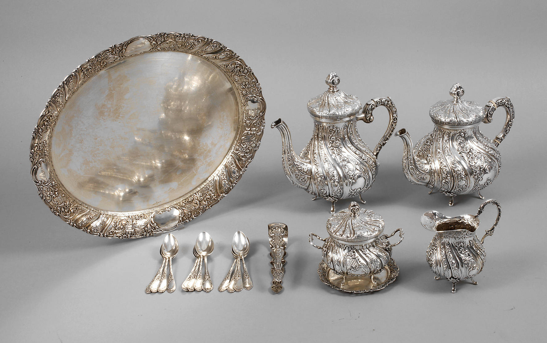 Großes Silberservice