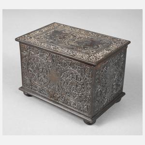 Feine Eisenschatulle