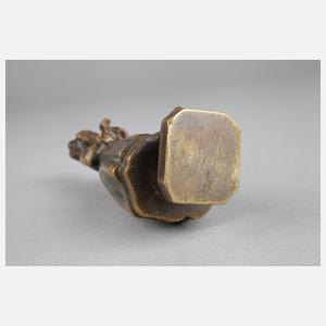 Ferdinand Lugerth, Kleinbronze elegante Dame