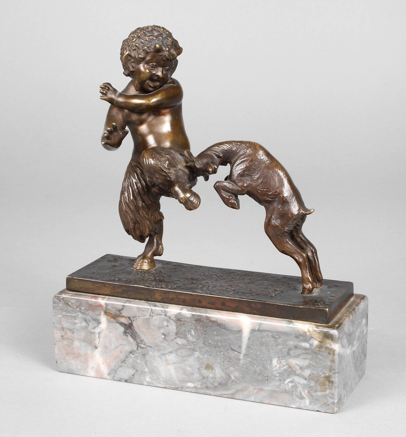 Bronze Faun mit Ziege