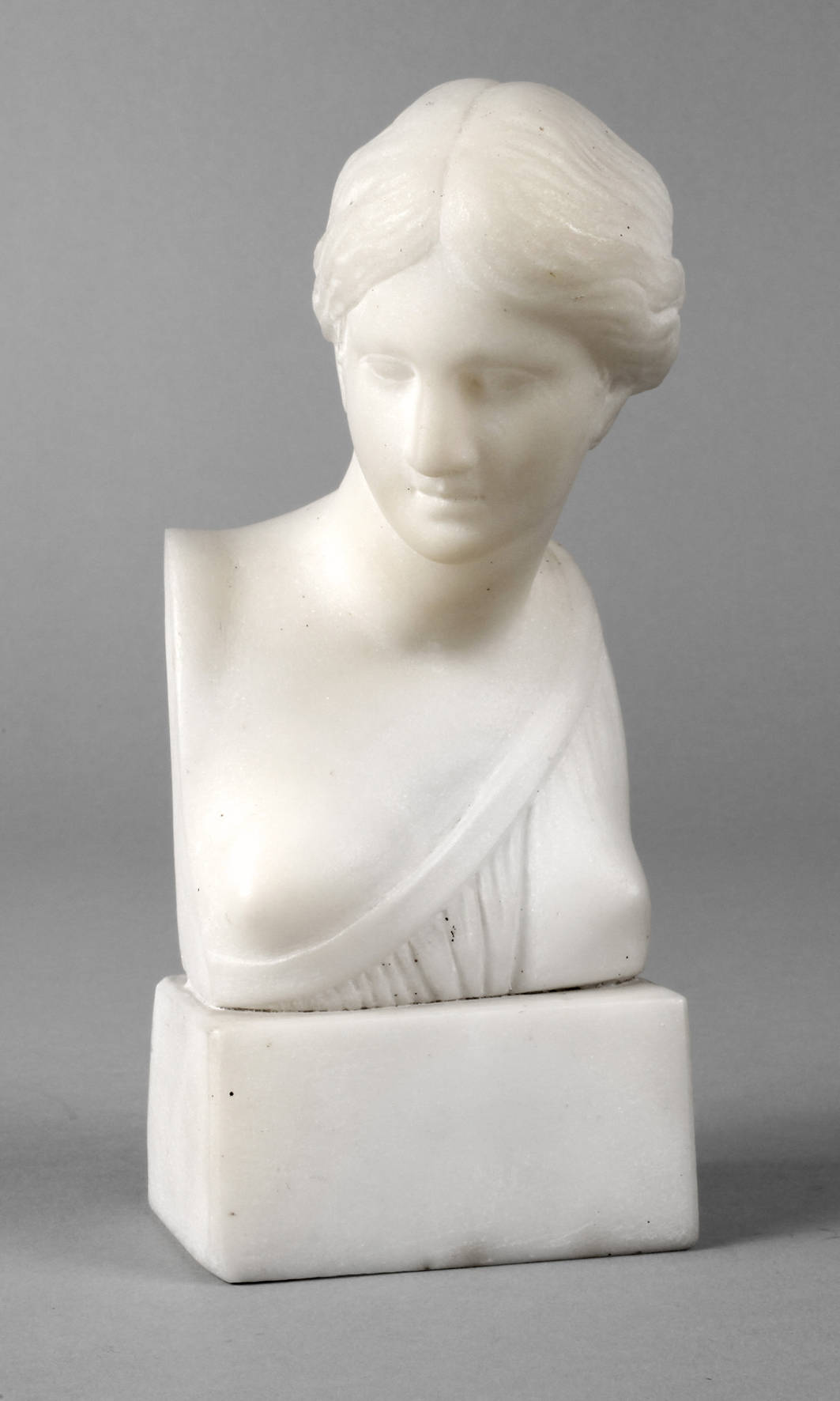 Büste einer griechischen Schönheit