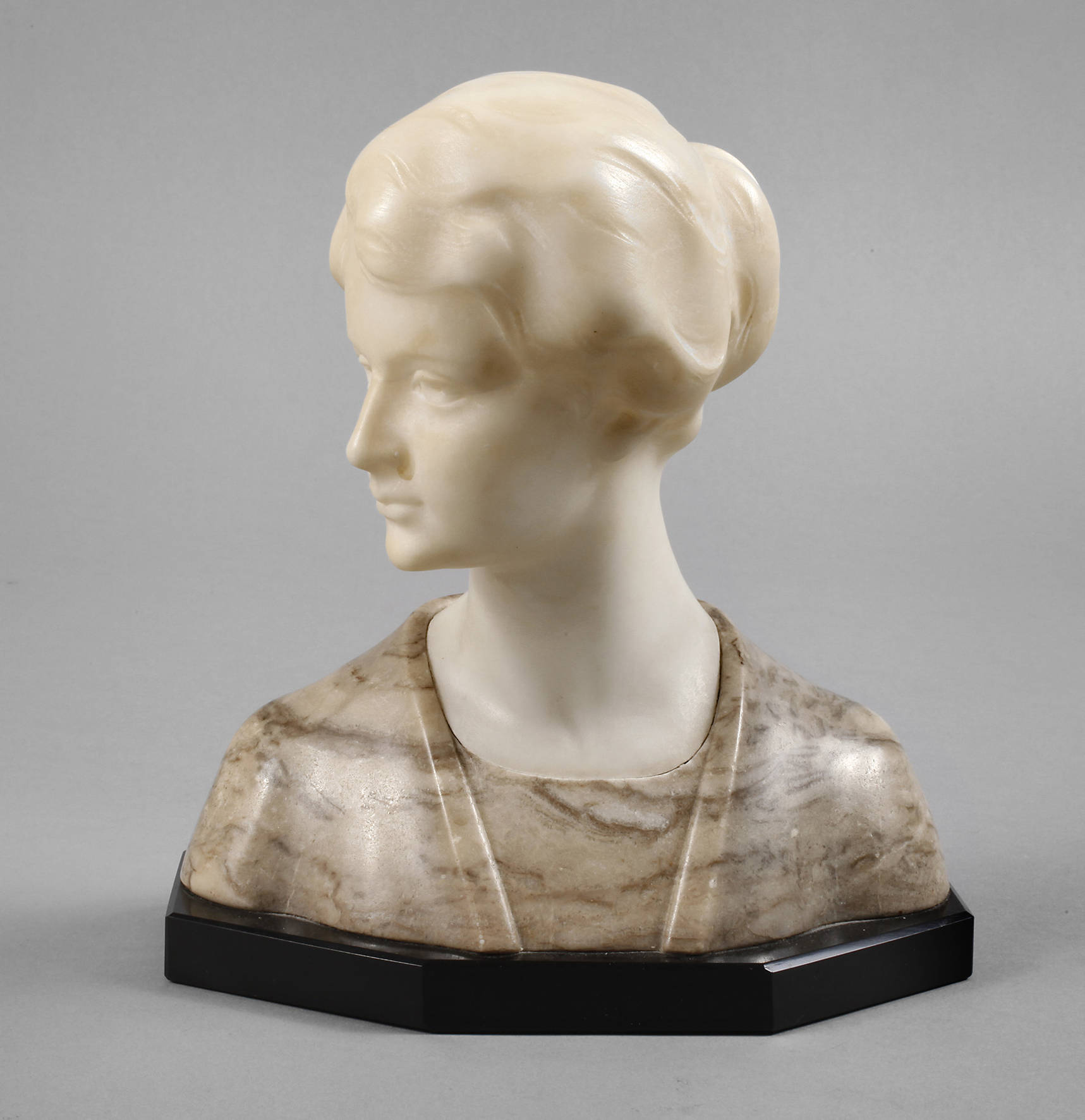 Daniel Greiner, Mädchenbüste