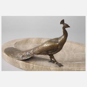 Pfauenbronze auf Visitenkartenschale