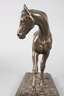 Pferdefigur schreitender Hengst
