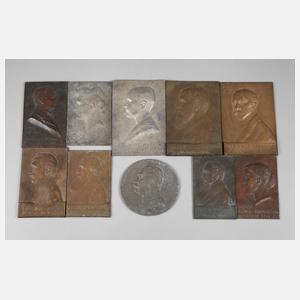 Konvolut Plaketten Julie Genthe